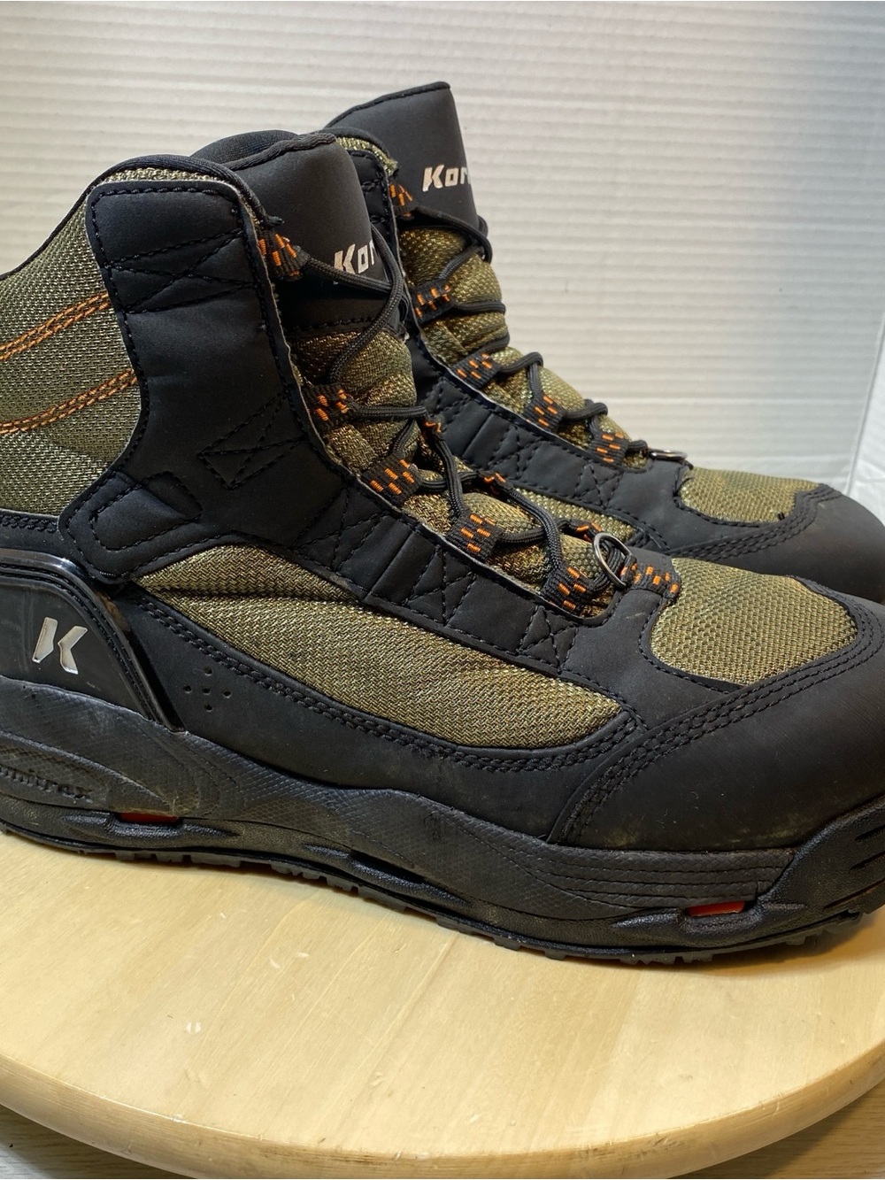 Korkers Greenback Wading Boots Men’s 9 Kling On Rubber Soles FB4810 Fly Fishing